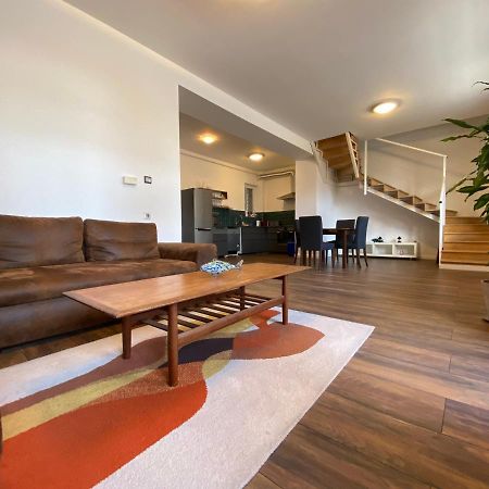 2 Bedroom 107 M2 Loft With Balcony Budapešť Exteriér fotografie