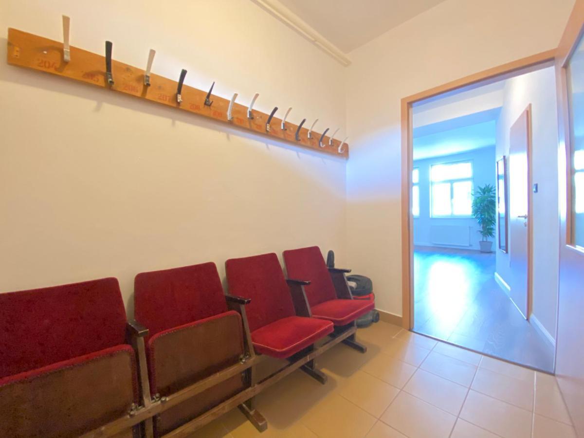 2 Bedroom 107 M2 Loft With Balcony Budapešť Exteriér fotografie